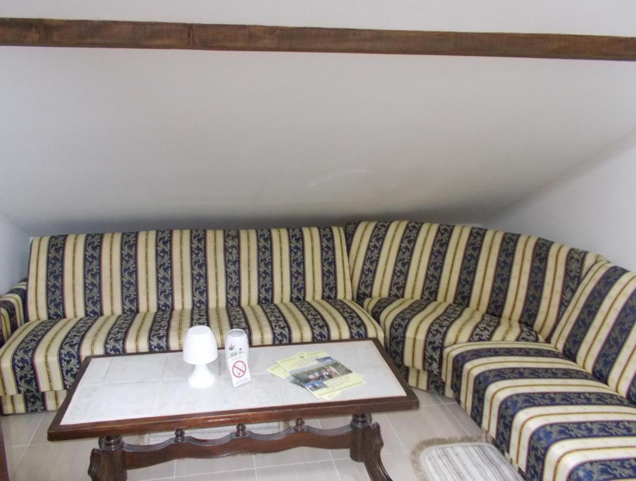 Apartman Vrdnicak Врднік Екстер'єр фото