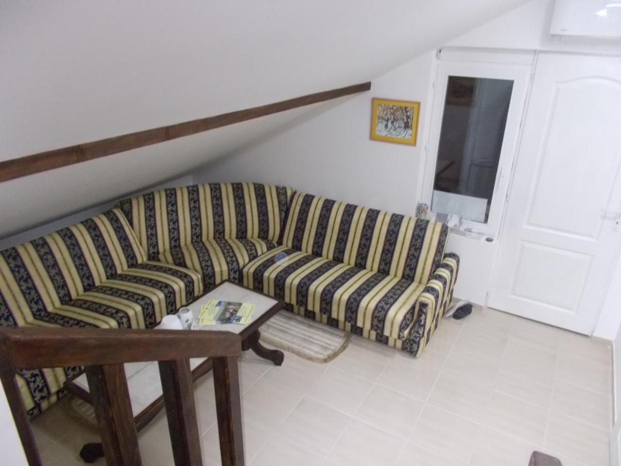 Apartman Vrdnicak Врднік Екстер'єр фото