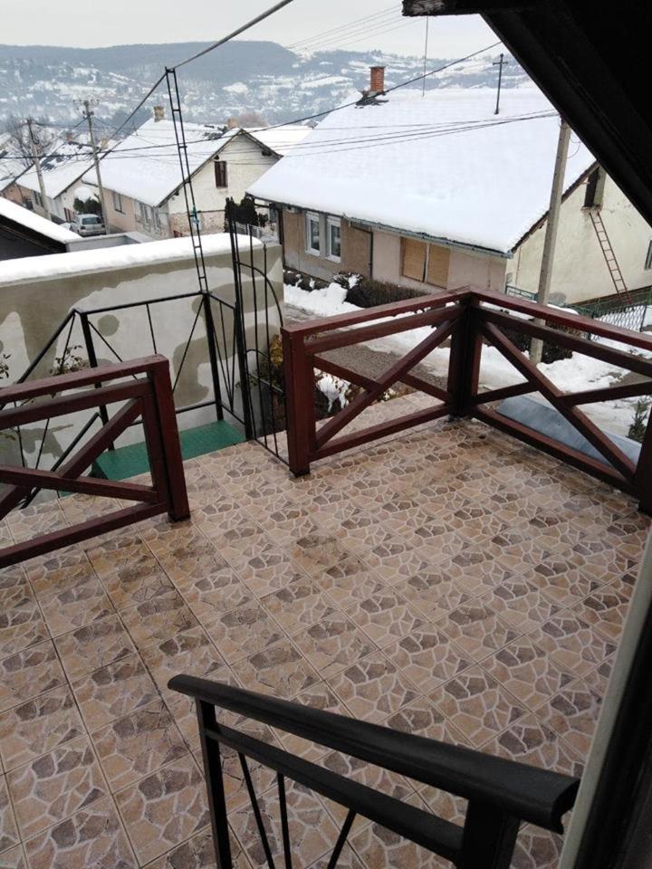 Apartman Vrdnicak Врднік Екстер'єр фото